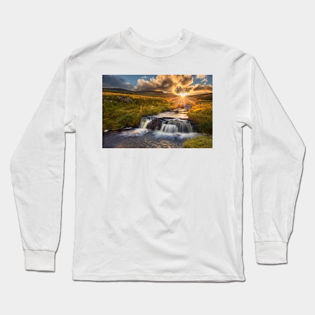 Afon Tawe, Brecon Beacons Long Sleeve T-Shirt by dasantillo